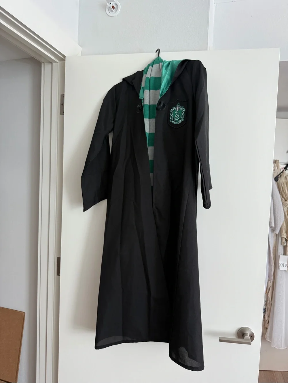 Slytherin Hooded Kids 10-12 years Costume Robe + Black & Green scarf